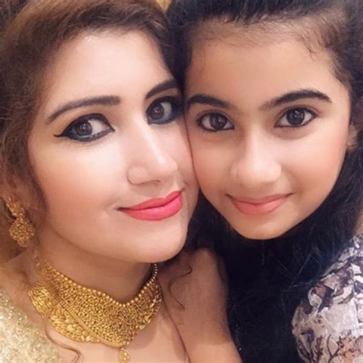 Ruhana Khanna Height, Weight, Net Worth, Age, Birthday, Wikipedia, Who, Instagram, Biography